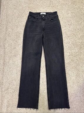 Abercrombie & Fitch 90’s relaxed high rise Jean CURVE LOVE
